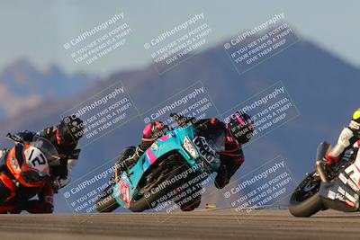 media/Dec-17-2023-CVMA (Sun) [[bf0c04832d]]/Race 18 Formula Twins-Formula 40 UL/